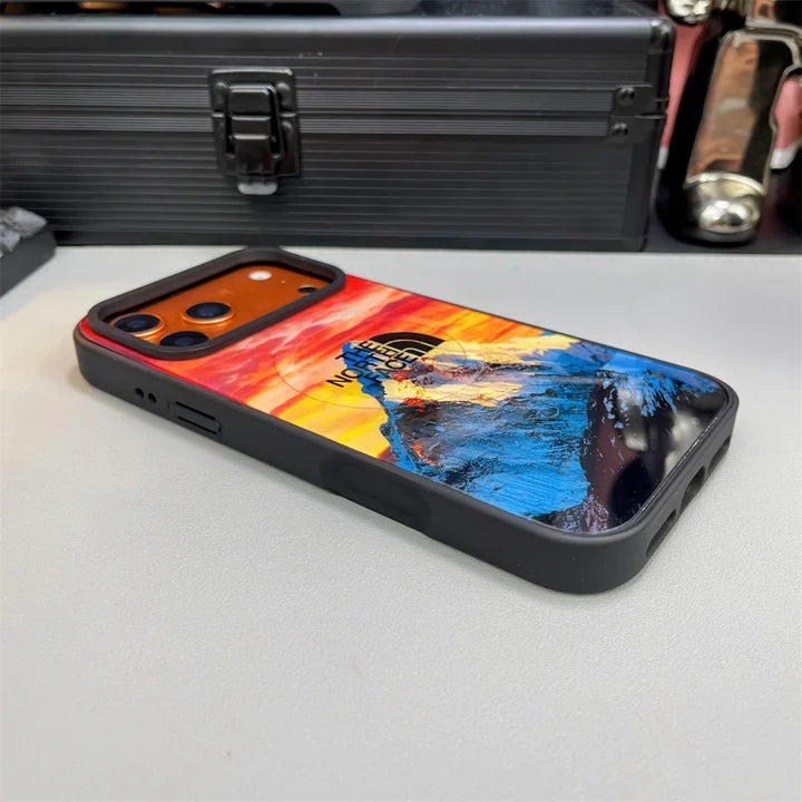 分離式 MagSafe 対応 ガラス背面ロゴプリント iPhone ケース｜iPhone17/17 Pro Max/16/16 Plus/15/14/13 Pro 対応 男女兼用 カップルお揃いに最適