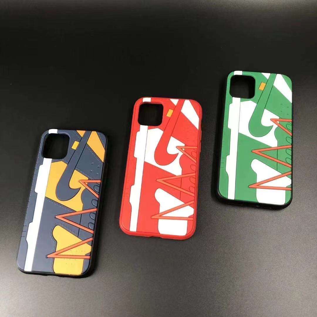 [アーバンスポーツ] 3Dソリッド シリコンiPhoneケース / 高耐久・メンズモード