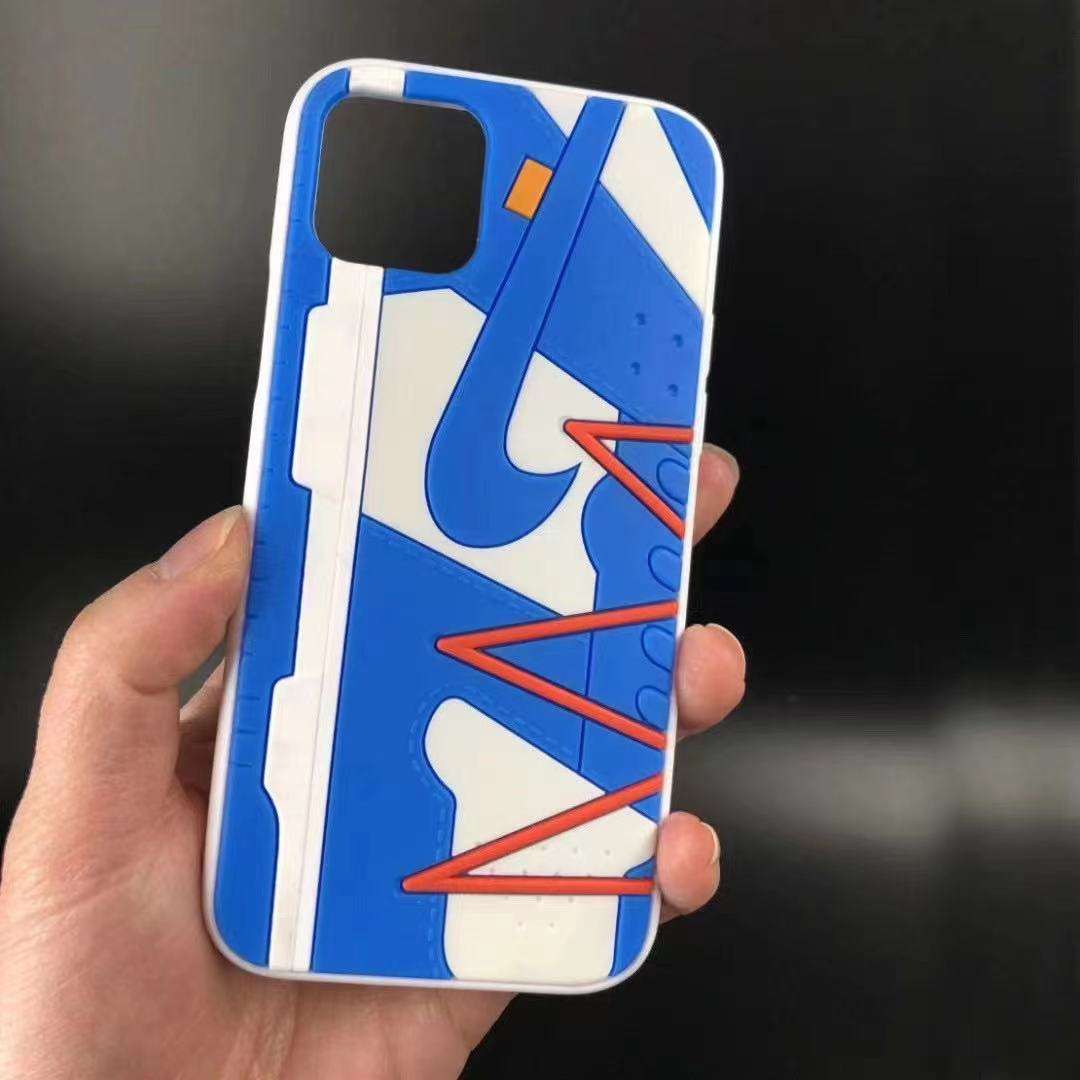 [アーバンスポーツ] 3Dソリッド シリコンiPhoneケース / 高耐久・メンズモード