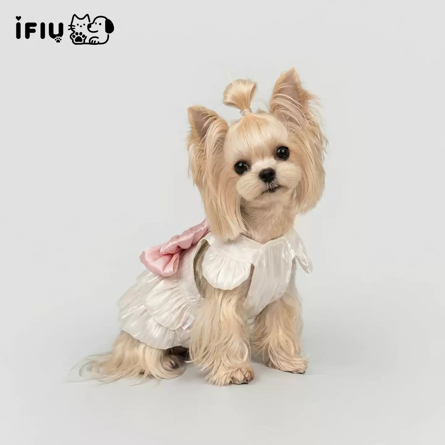 【ハーネス一体型】犬服 夏用 クール プリンセスドレス 涼しい 薄手 ドッグウェア キャミソール ワンピース リード穴付き 小型犬 ペット服 お散歩 外出 ヨークシャテリア