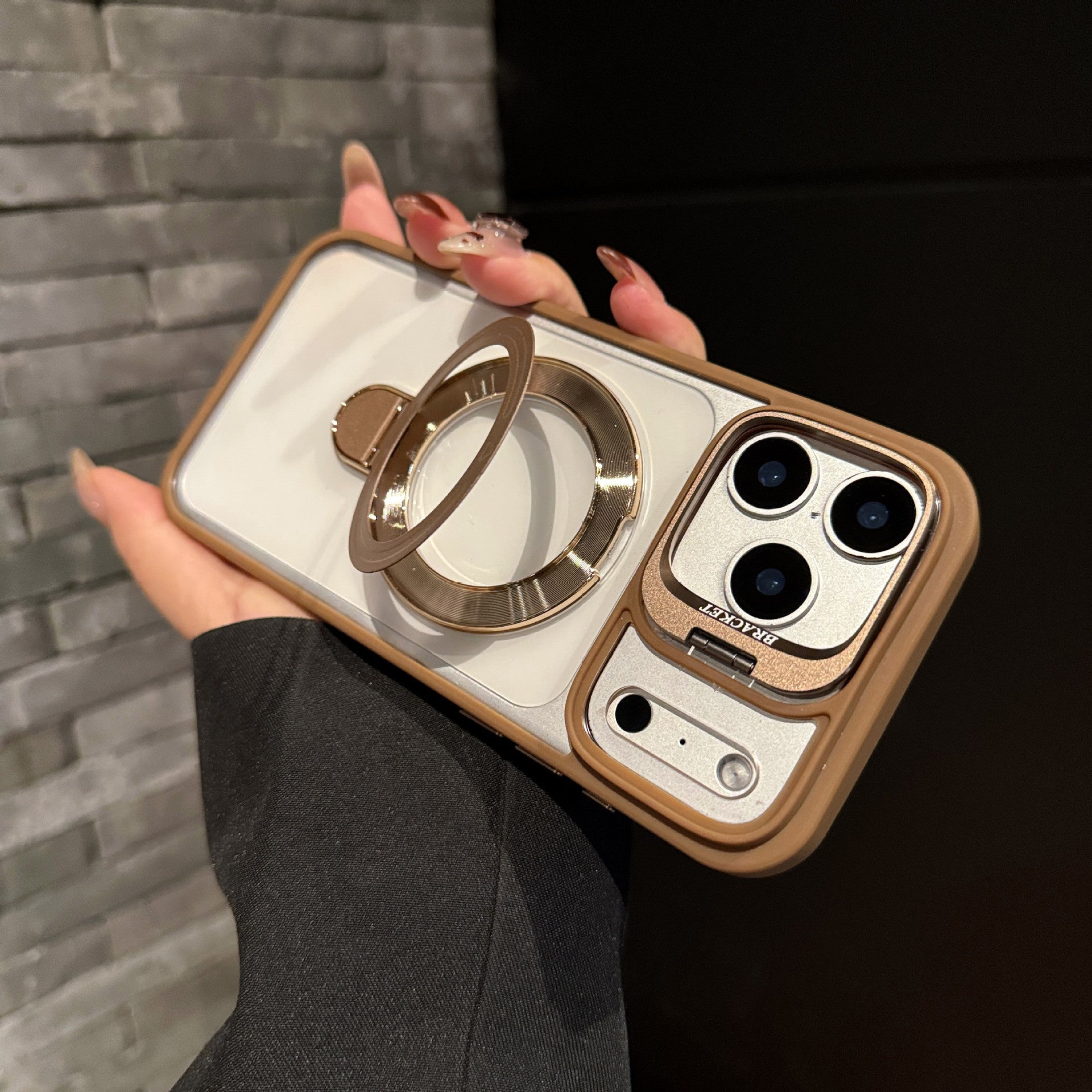 レンズカバー付き ダブルスタンド 透明アクリル磁気吸着スマホケース 全 9 色 iPhone17PROMAX/16 対応