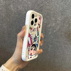 クレヨンしんちゃん集合漫画柄 マット肌触り耐衝撃スマホケース 全 5 色 iPhone11～17 対応