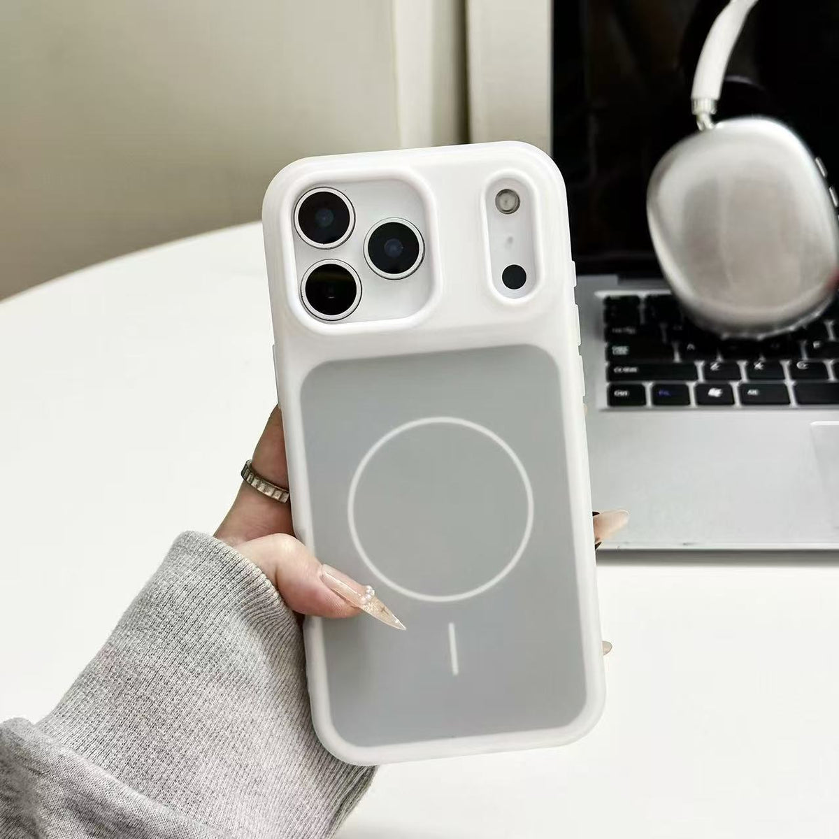 マグネット内蔵ジェリーカラースマホケース 2in1 二層構造 肌触り半曇り iPhone17ProMax/16/15 対応