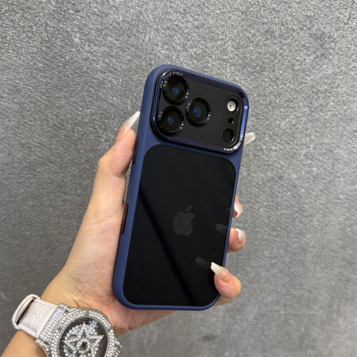 メタルレンズフレーム付き半曇りアクリルスマホケース ミニマル高級デザイン iPhone14/15/16/17 全シリーズ対応